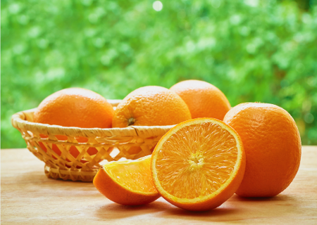 Oranges in a Basket 